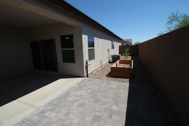 6384 W GEORGETOWN Way, Florence, AZ 85132