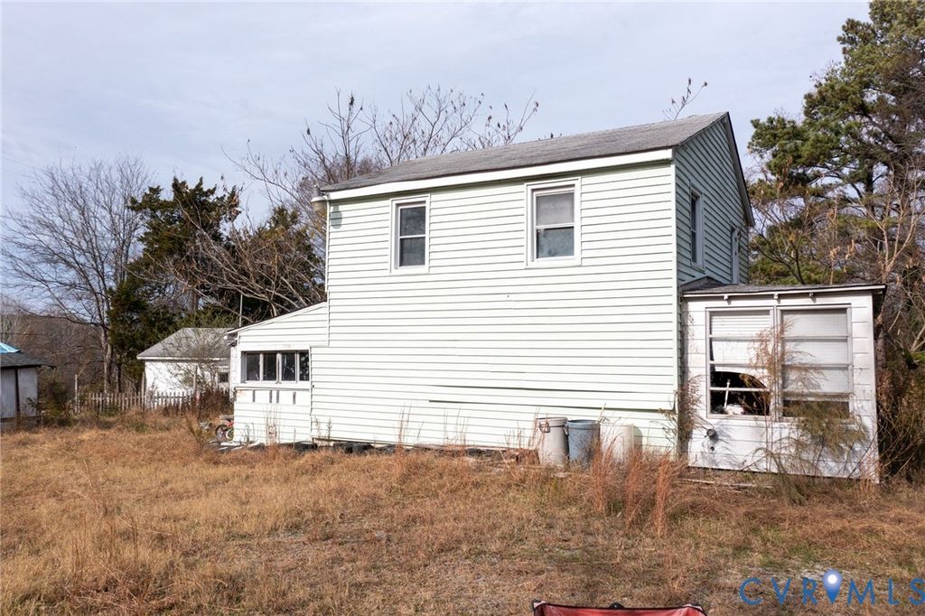 2350 Lassiter Ave, Petersburg, VA 23803