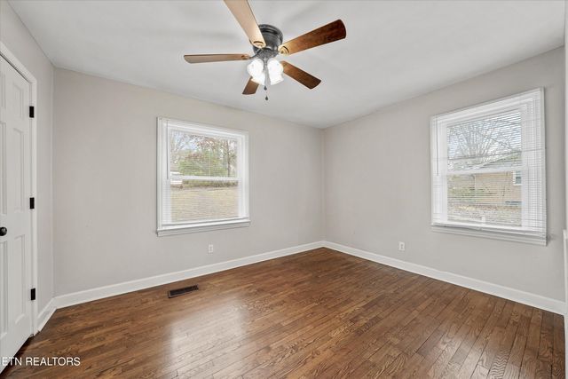 2802 Willocks Ave, Maryville, TN 37804