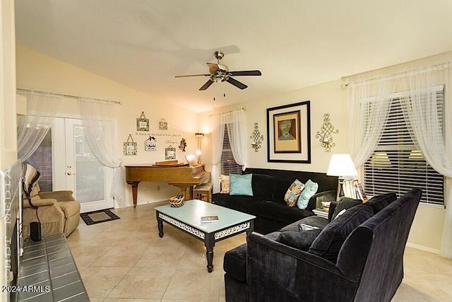 926 W SAN MATEO --, Gilbert, AZ 85233