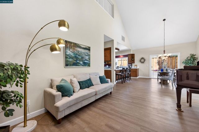 129 Deodar Dr, Pacheco, CA 94553