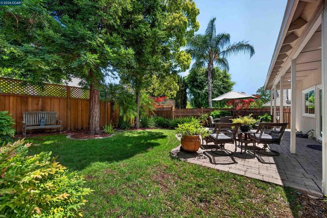 129 Deodar Dr, Pacheco, CA 94553