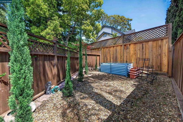 129 Deodar Dr, Pacheco, CA 94553