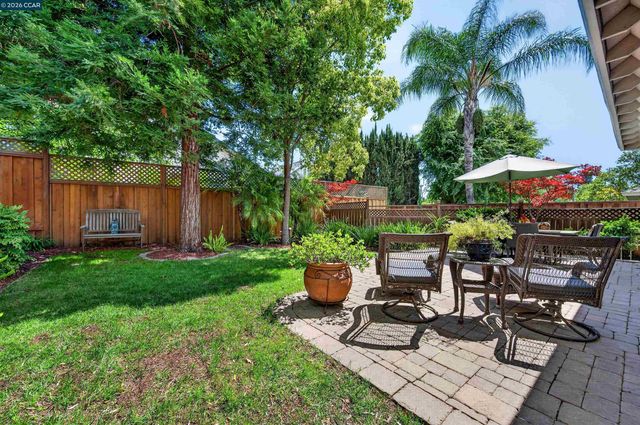 129 Deodar Dr, Pacheco, CA 94553