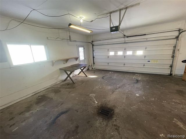 980 Indiana Avenue, Marysville, MI 48040