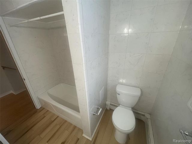 980 Indiana Avenue, Marysville, MI 48040