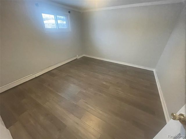 980 Indiana Avenue, Marysville, MI 48040