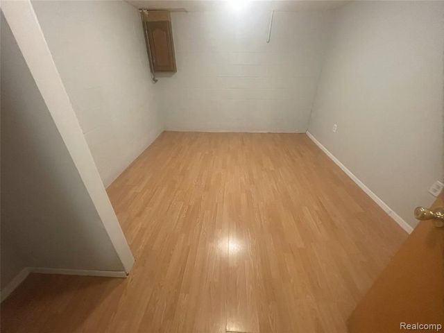 980 Indiana Avenue, Marysville, MI 48040