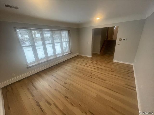 980 Indiana Avenue, Marysville, MI 48040