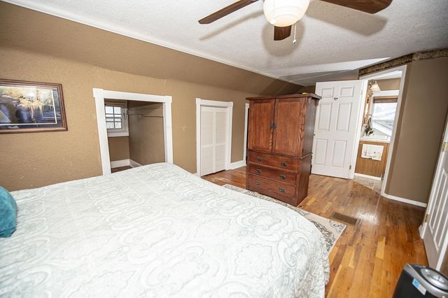 1352 E Elm Street, Springfield, MO 65802