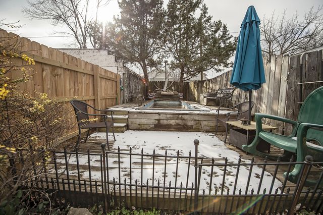 1352 E Elm Street, Springfield, MO 65802