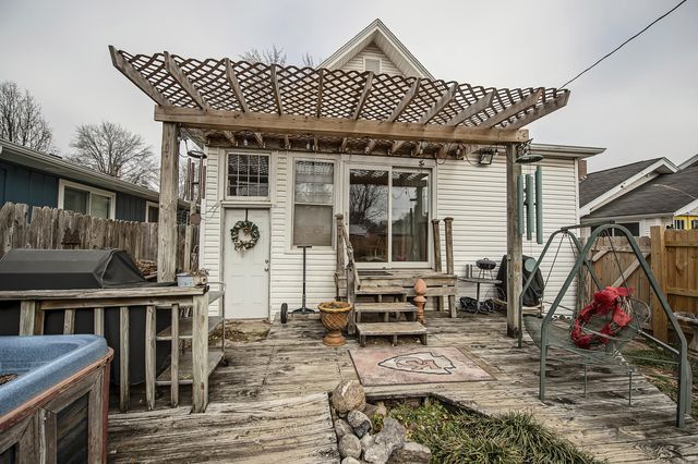 1352 E Elm Street, Springfield, MO 65802