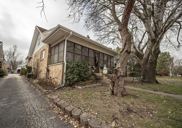 1352 E Elm Street, Springfield, MO 65802