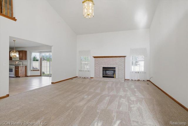 26654 Rose Drive, Flat Rock, MI 48134