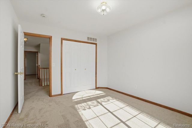 26654 Rose Drive, Flat Rock, MI 48134