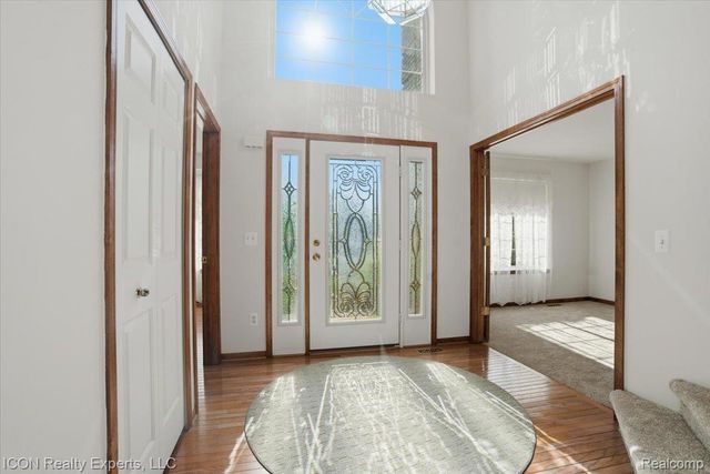 26654 Rose Drive, Flat Rock, MI 48134
