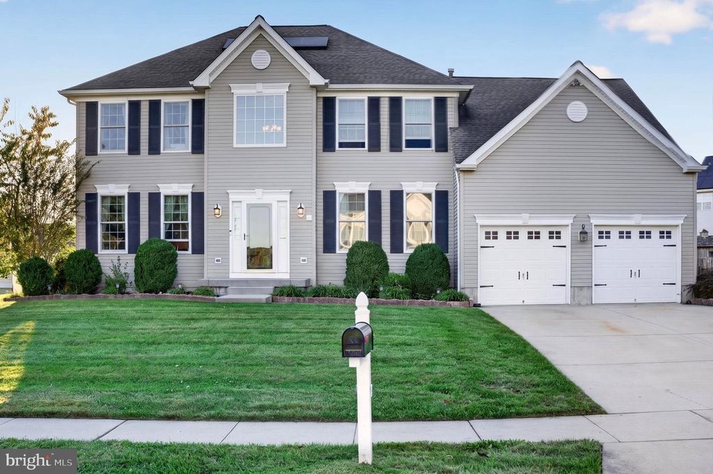 26 KINGSBERRY LN, WOODSTOWN, NJ 08098 — exterior