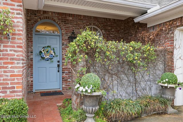 402 Eastpointe Cove, Madison, MS 39110