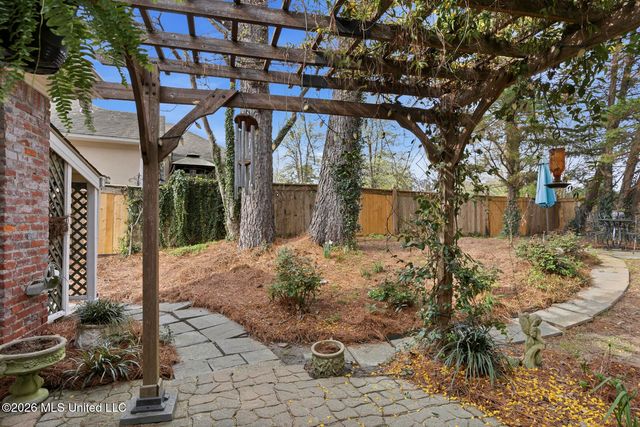 402 Eastpointe Cove, Madison, MS 39110