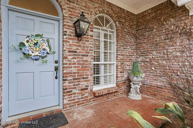 402 Eastpointe Cove, Madison, MS 39110