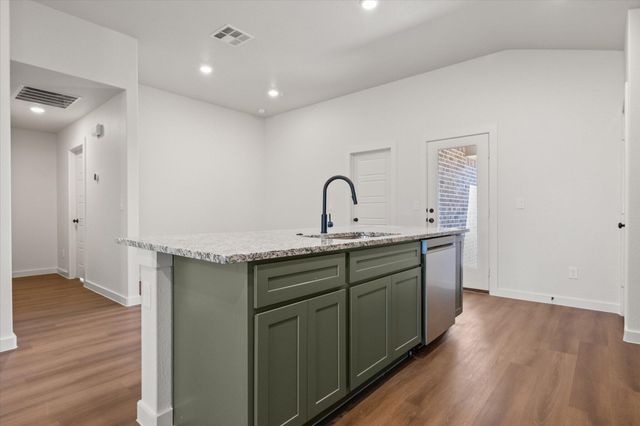 7111 14th Street, Lubbock, TX 79416