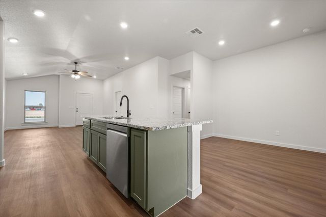 7111 14th Street, Lubbock, TX 79416