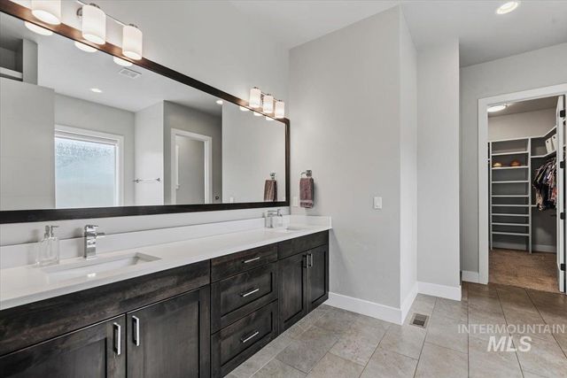 457 E Palermo Dr, Meridian, ID 83642