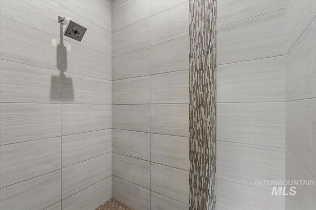 457 E Palermo Dr, Meridian, ID 83642
