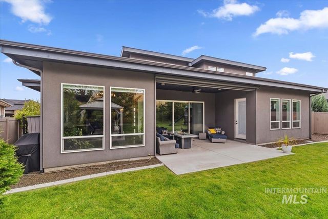 457 E Palermo Dr, Meridian, ID 83642