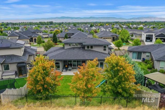 457 E Palermo Dr, Meridian, ID 83642