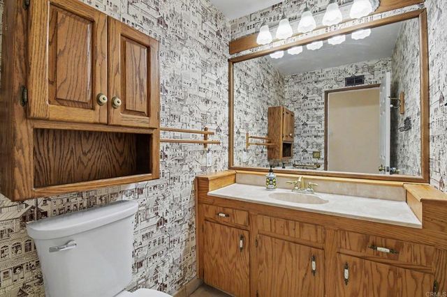 1744 Shady Crest Place, El Cajon, CA 92020