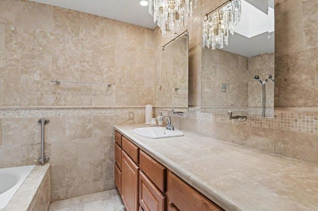 1744 Shady Crest Place, El Cajon, CA 92020
