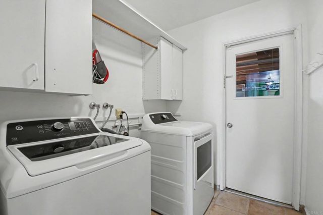 1744 Shady Crest Place, El Cajon, CA 92020