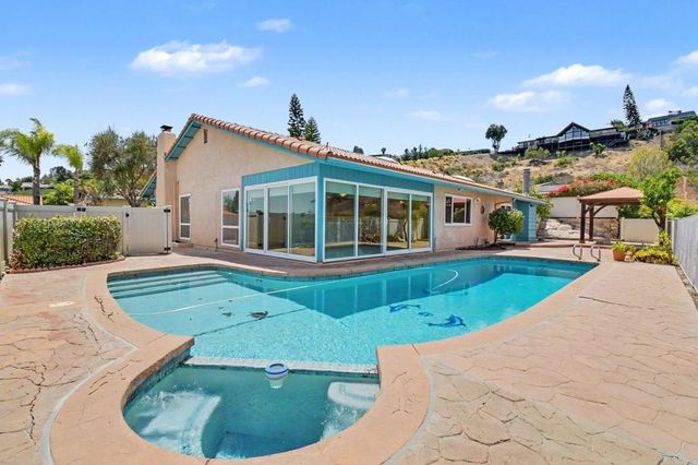 1744 Shady Crest Place, El Cajon, CA 92020