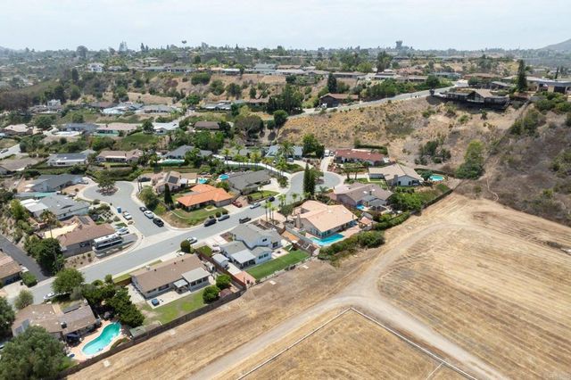 1744 Shady Crest Place, El Cajon, CA 92020