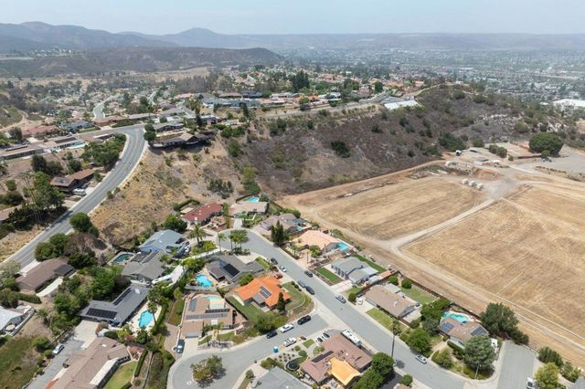 1744 Shady Crest Place, El Cajon, CA 92020