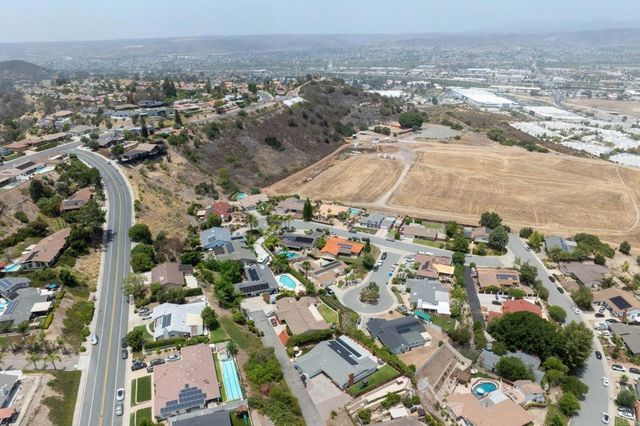 1744 Shady Crest Place, El Cajon, CA 92020
