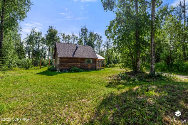 6337 S Hemlock Drive, Wasilla, AK 99623