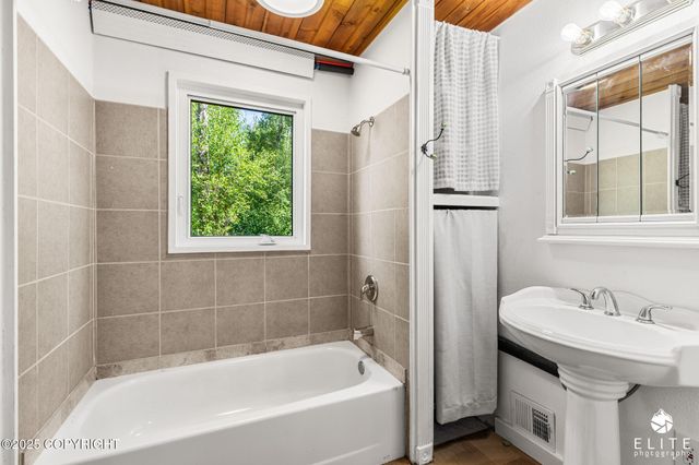 6337 S Hemlock Drive, Wasilla, AK 99623