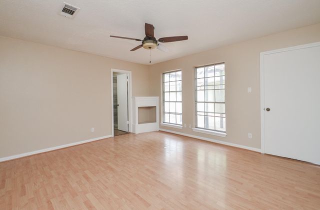 11703 Easterling Drive, Houston, TX 77065