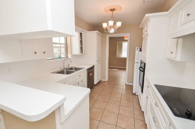 11703 Easterling Drive, Houston, TX 77065