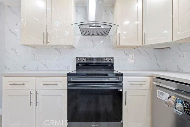 9652 Karmont, South Gate, CA 90280