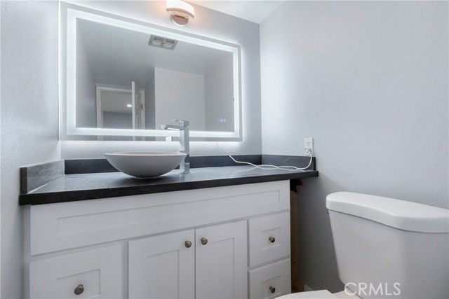 9652 Karmont, South Gate, CA 90280