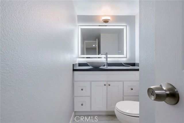 9652 Karmont, South Gate, CA 90280