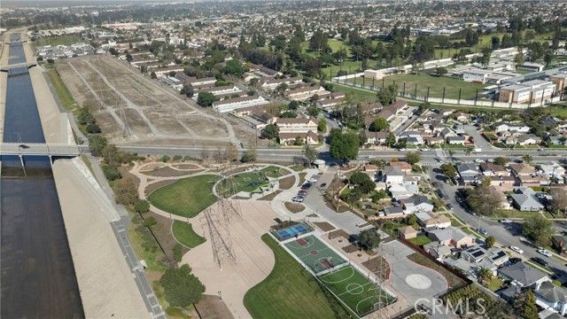 9652 Karmont, South Gate, CA 90280