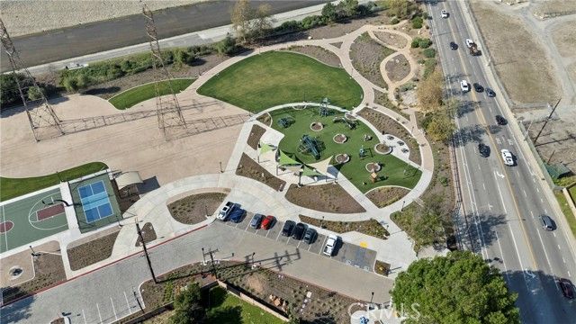 9652 Karmont, South Gate, CA 90280