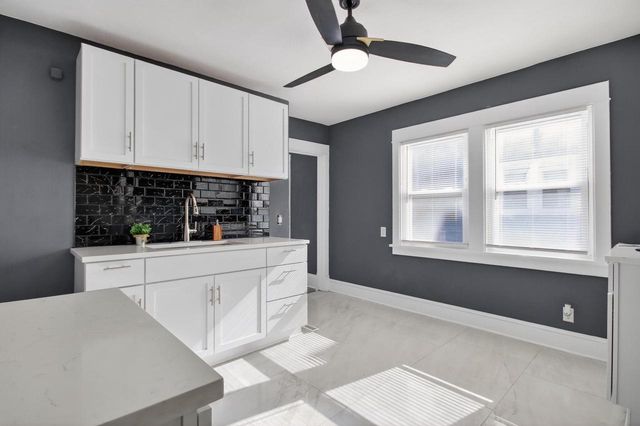 3815 N Vel R Phillips AVENUE, Milwaukee, WI 53212