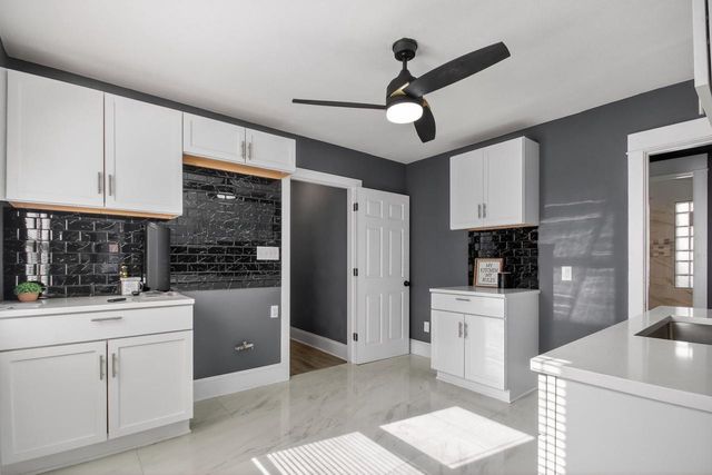 3815 N Vel R Phillips AVENUE, Milwaukee, WI 53212