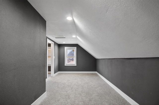 3815 N Vel R Phillips AVENUE, Milwaukee, WI 53212