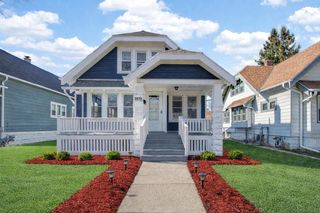 3815 N Vel R Phillips AVENUE, Milwaukee, WI 53212